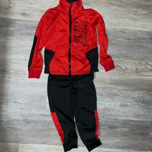 NikeTracksuit Red Black Full Zip Jacket Nike Words right chest area pant 4XS